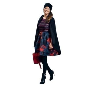 Taylor Navy & Red Scuba Cocktail Dress 💕